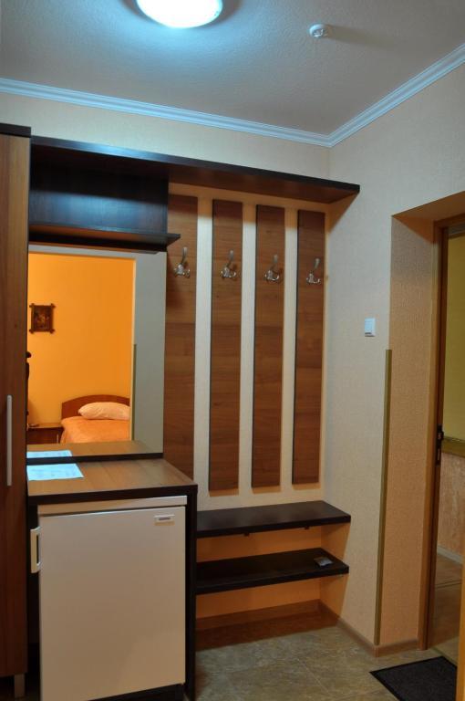 Focus Hotel คุสท์ ห้อง รูปภาพ